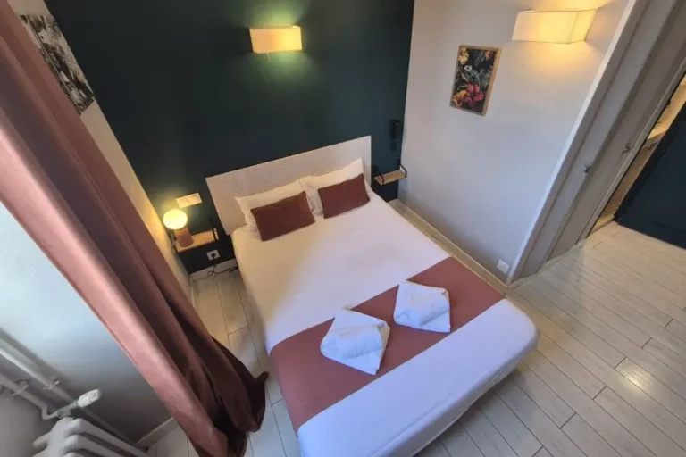 chambre hôtel Saint James Biarritz 3